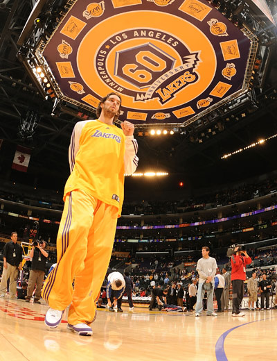 球员必须在 球员必须在